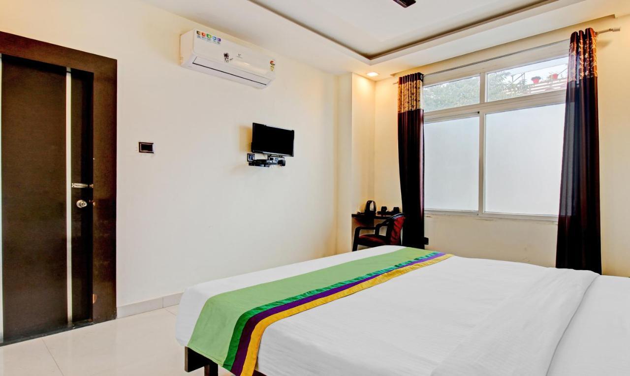 Treebo Silver Grand New Agreement 3* Lucknow
