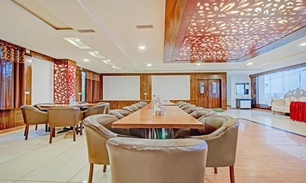 Treebo Silver Grand New Agreement Hotel