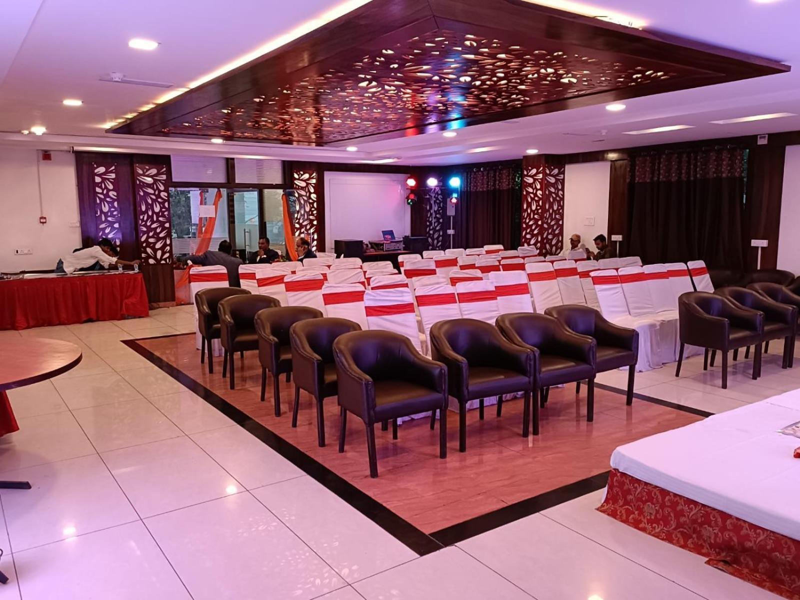 Hotel Treebo Silver Grand New Agreement 3*