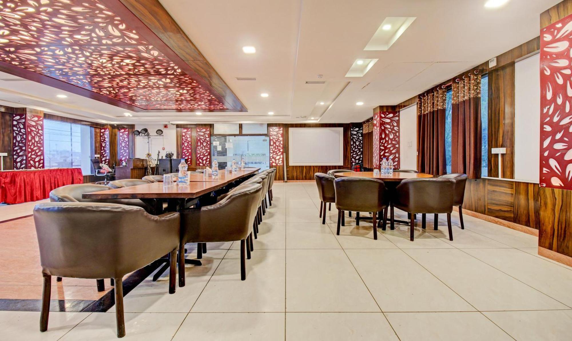 Hotel Treebo Silver Grand New Agreement