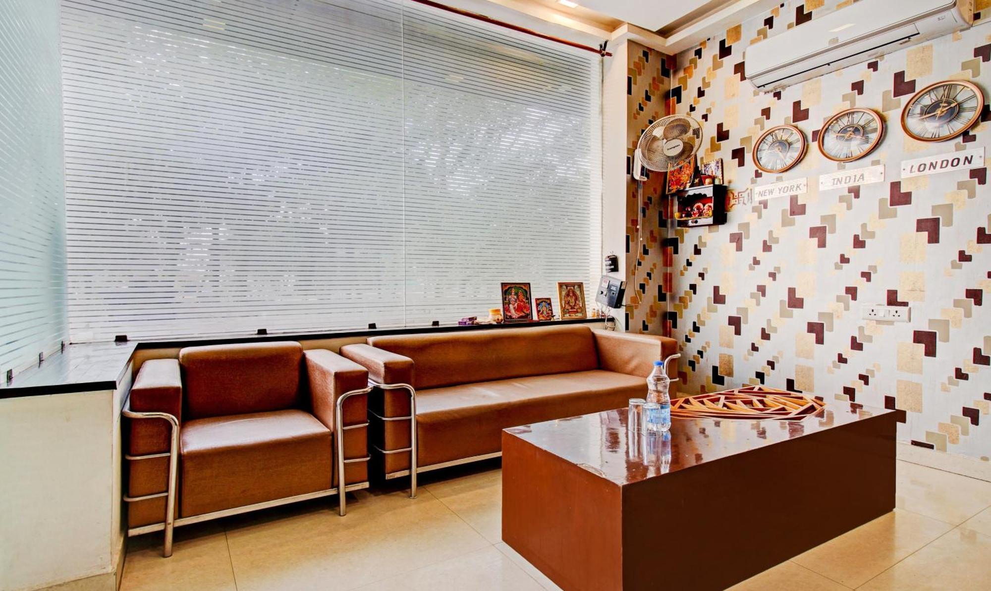 Hotel Treebo Silver Grand New Agreement 3*