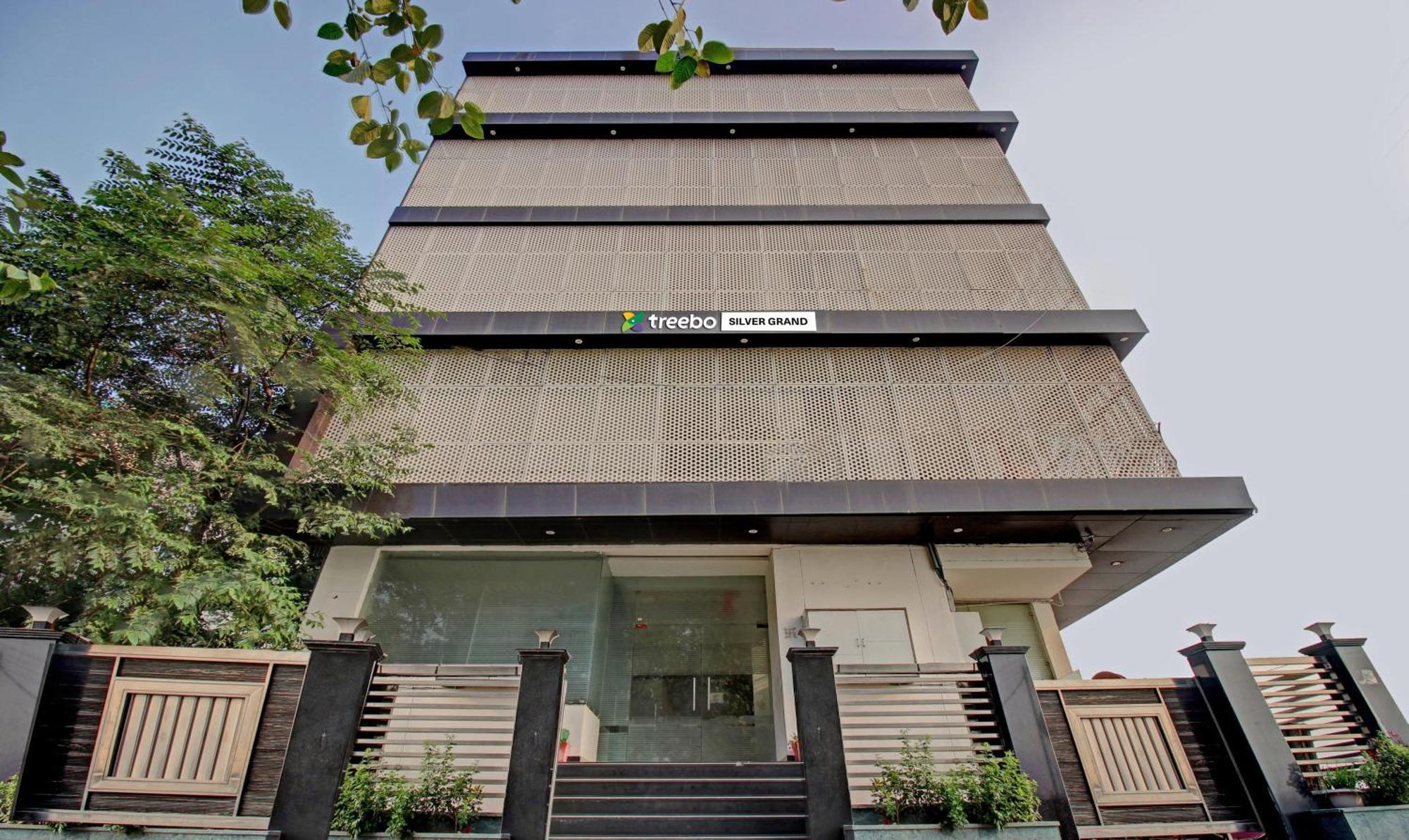 Hotel Treebo Silver Grand New Agreement